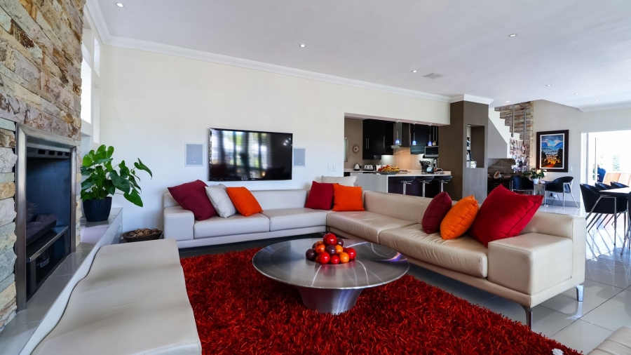 5 Bedroom Property for Sale in Thesen Islands Western Cape